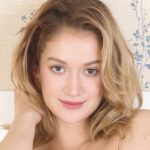 Dakota Burd Metart Dakota Burd