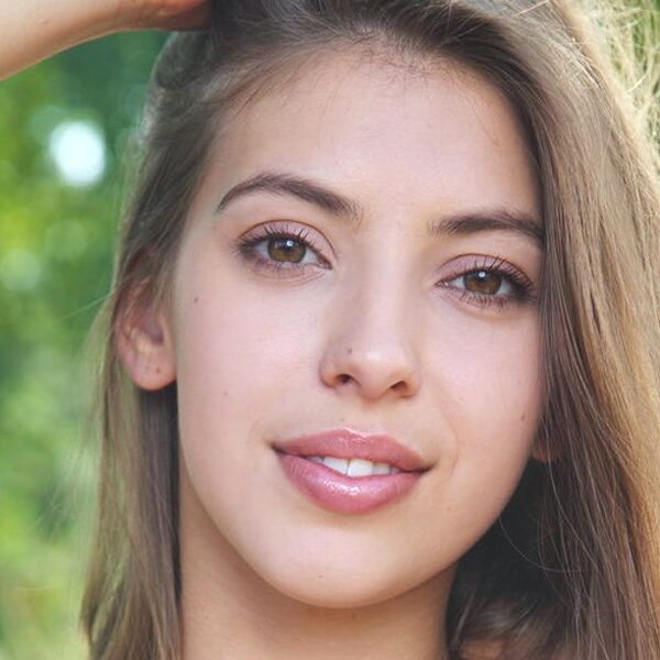 Avery Metart Avery nude Metart