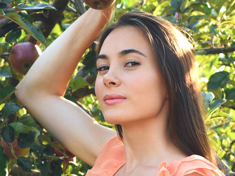 Lola Cherie Metart Lola Cherie Metart