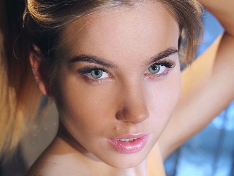 Lola Krit Metart Lola Krit Metart